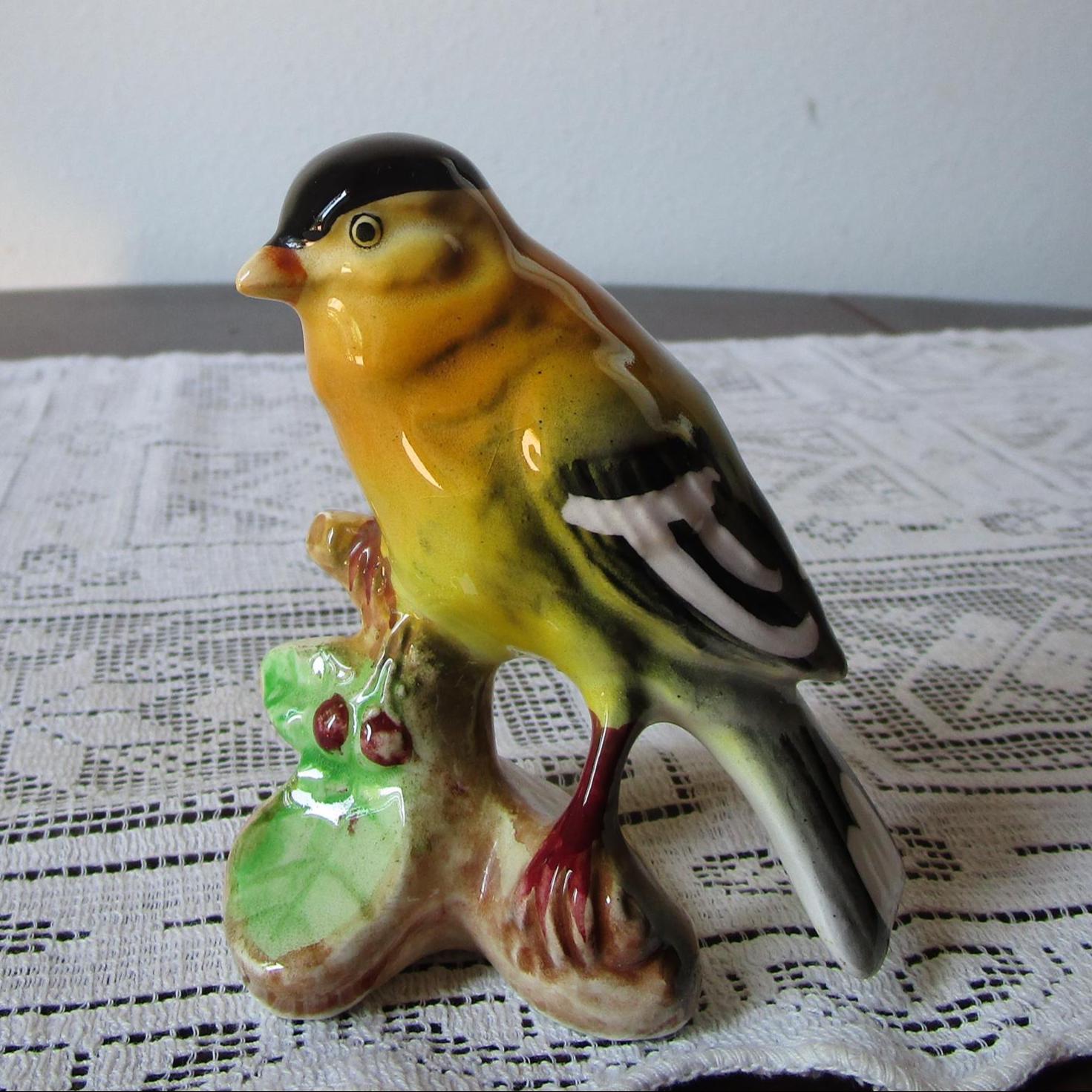 Goldfinch Figurine - Etsy