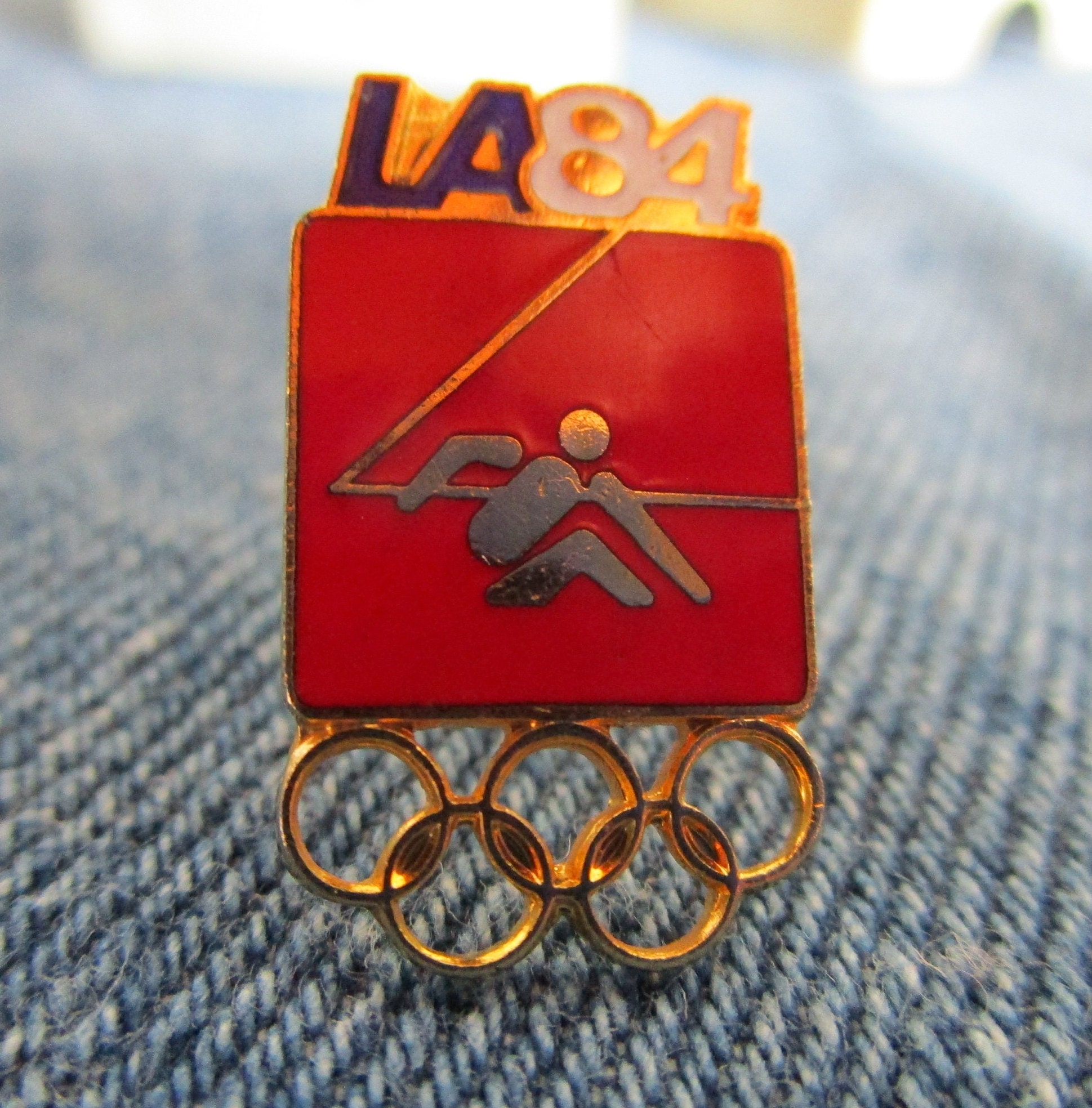 Los Angeles 1984 Pin - Etsy