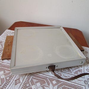 Aluminum square serving tray warmer, Midcentury used hot plate trivet in working condition.