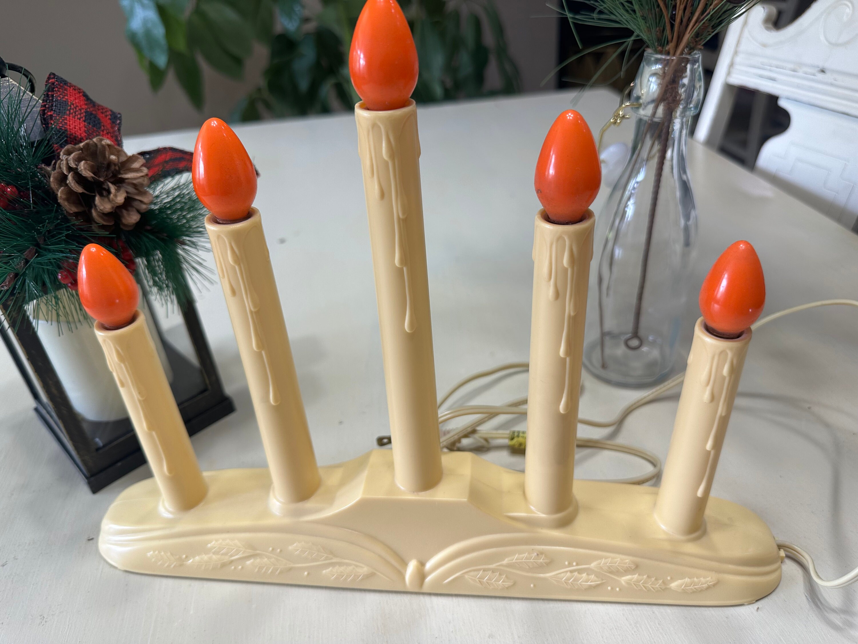 Antique Vintage Noma Molded Plastic 5 Lights Christmas Candolier Window