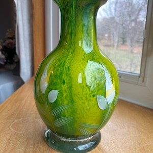 Large Glass Cased Vase 11” Tall Lime Green W/Lilies Blown Art Glass Heavy