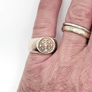 Signet ring, coat of arms of the Knights of the Holy Sepulchre, House of Godfrey of Bouillon, First Crusade, Kingdom of Jerusalem.