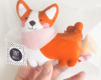 フェルト製コーギーぬいぐるみの縫製パターン：DIY犬用オーナメント