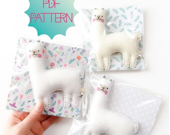 Felt llama PDF sewing pattern photo tutorial, toy making tutorial, felt ornaments, DIY sewing project, nursery garland, llama baby shower