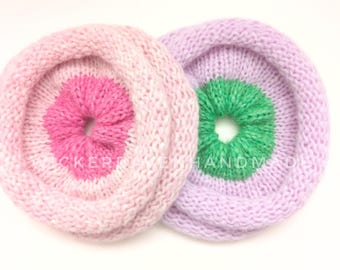 Cloud knitted Hair scrunchie with bow details/ large wool scrunchie/scrunchie/ yarn scrunchie/ Fluffy scrunchie