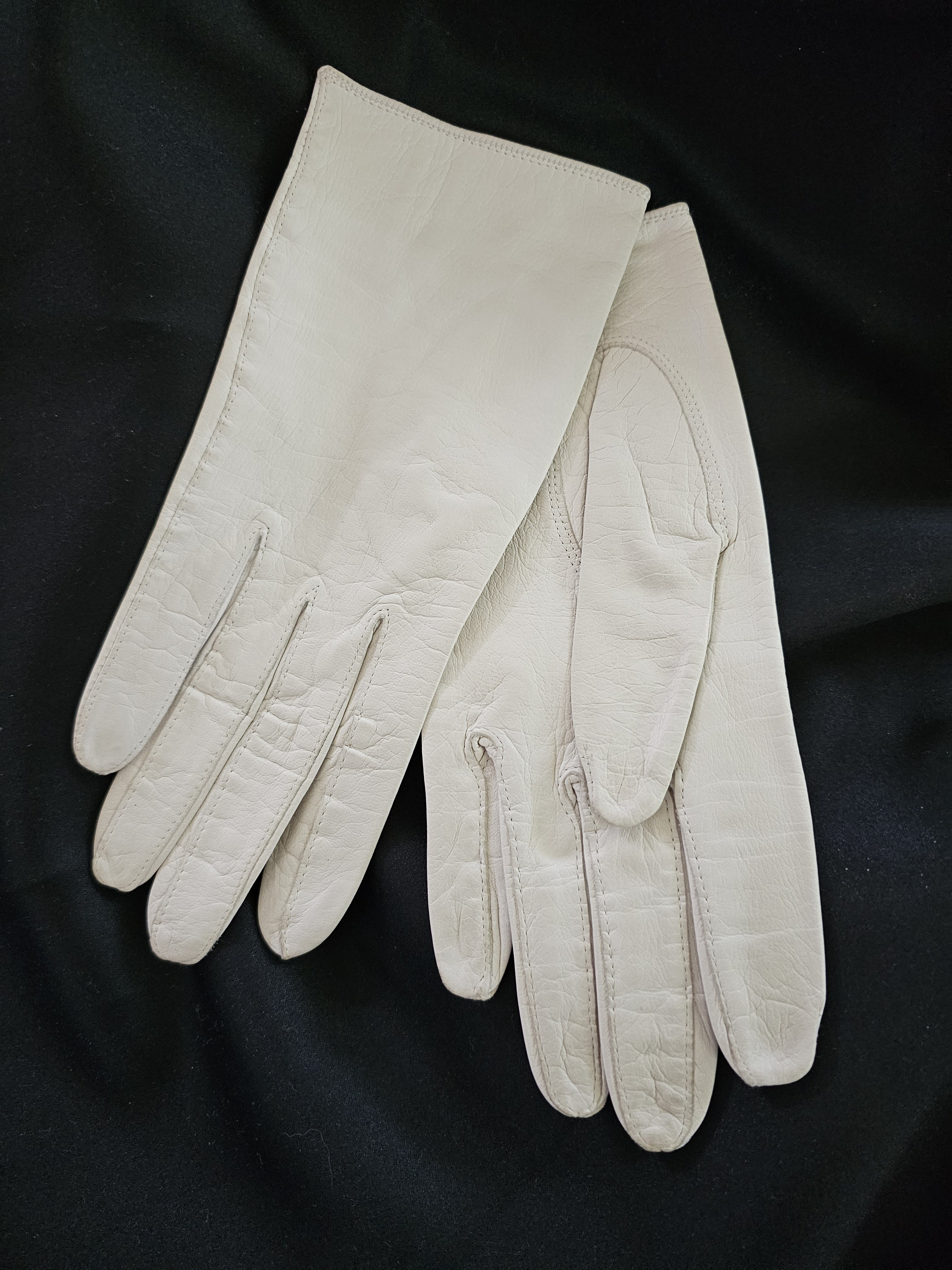 Silk lined leather gloves - Etsy 日本