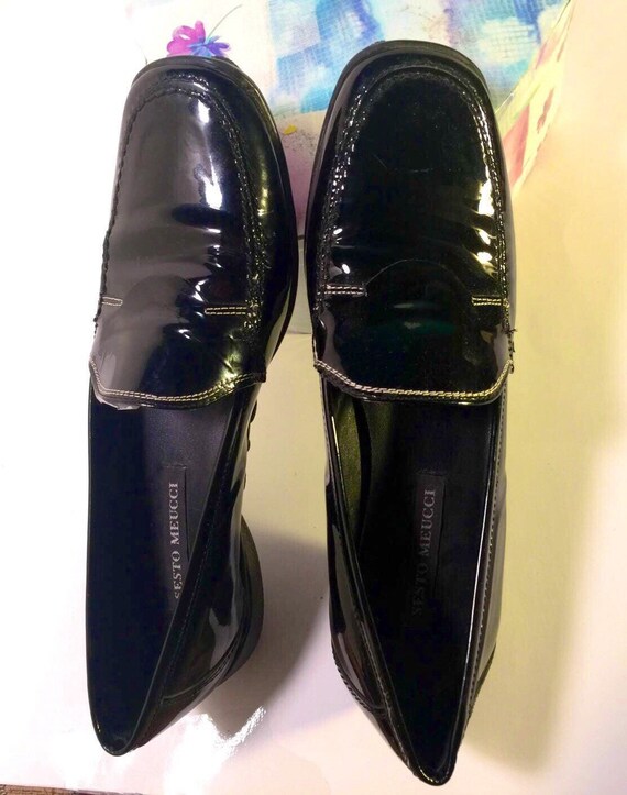 Mocasines planos negro .zapatos de charol negros -