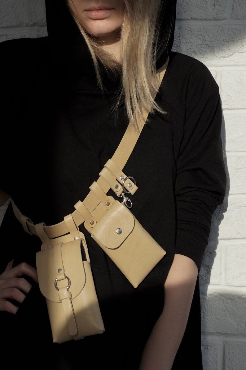 Black Leather Pouch Belt Bag Leather unisex belt bag Travel hip bag with pockets /& pouches