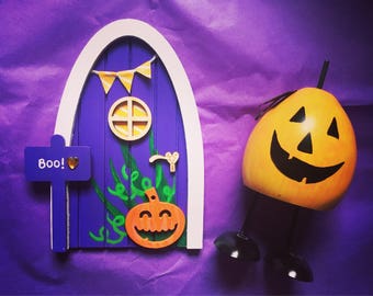 Pumpkin patch, halloween door. Purple and orange fairy door with pumpkin and bunting, with personalised sign post.