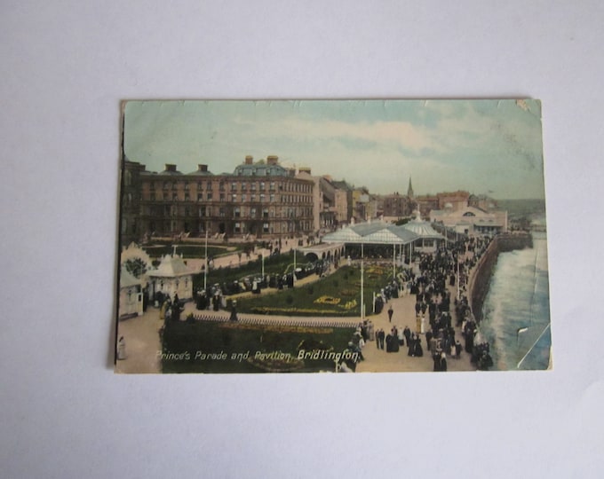Prince's Parade And Pavilion, Bridlington, Yorkshire, England, UK. Real Photo Postcard (RPPC). Original, Used.