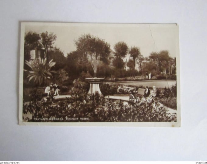 Postcard, Pavilion Gardens, Bognor Regis, Sussex, England. REAL PHOTO Postcard (RPPC). Used, Original.