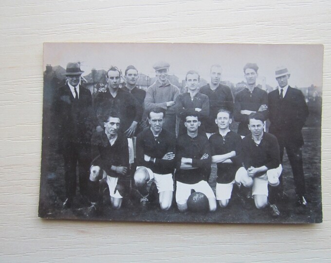 1930s? Postcard. Football (Soccer) Team. Genuine Original. Ideal Christmas/Birthday/Father's Day Present.