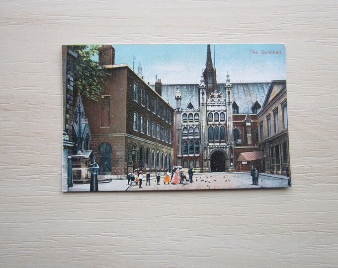 Old Vintage Postcard, The Guildhall, London, England, UK. Genuine, Original, Unused