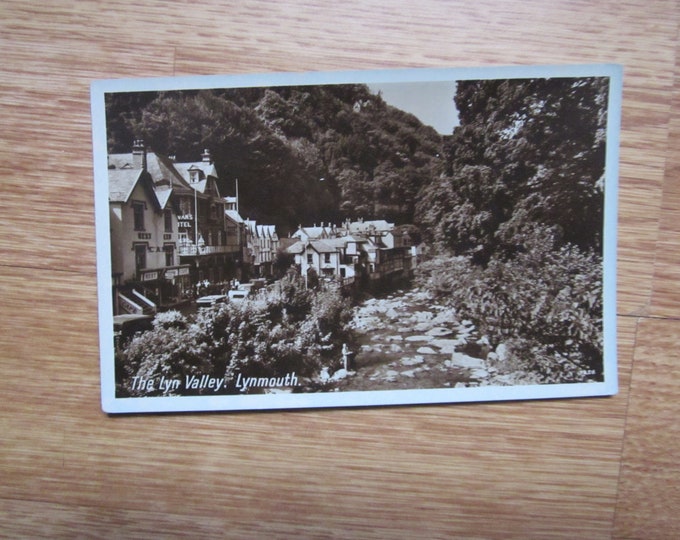 Real Photo (RPPC) Postcard, The Lyn Valley, Lynmouth, Devon, UK. Genuine Original.