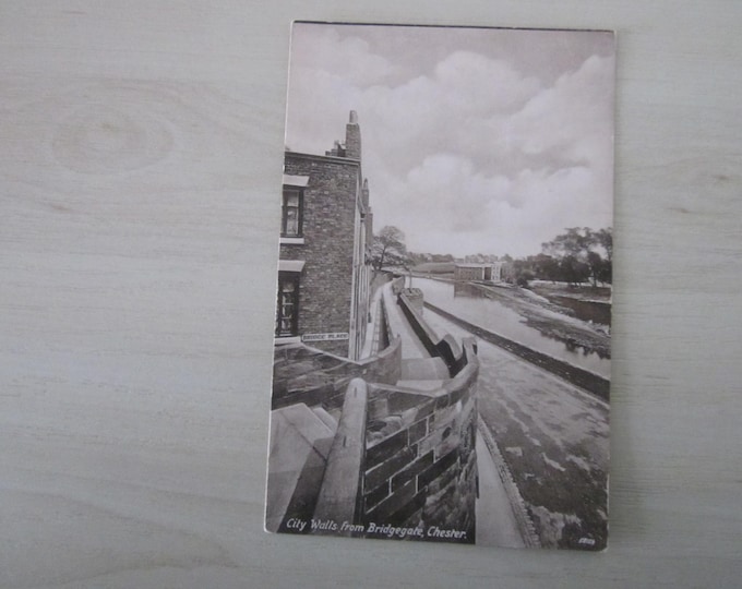 Postcard, City Walls From Bridgegate, Chester, UK. Genuine, Original, Unused Postcard.