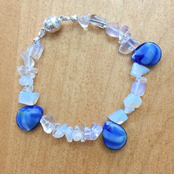 Diana Bracelet / Blue and White Bracelet / Moonstone Bracelet | Etsy