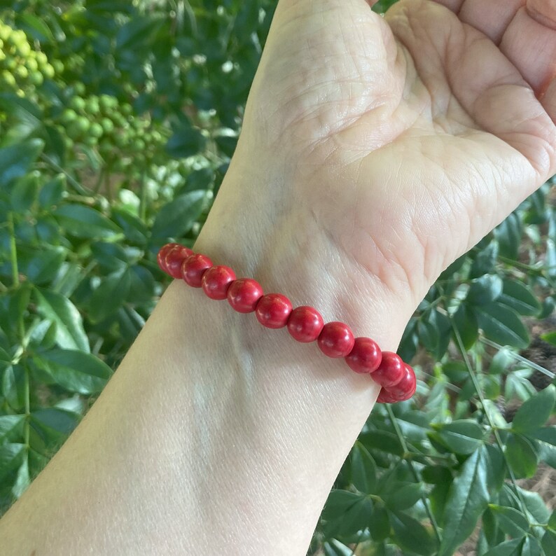 Red and Black Stretch Bracelet, Dyed Coral and Black Lava Bracelet