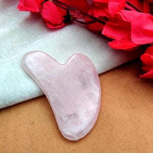 Rose Quartz Scraping Plate Self Care Crystal Face Massage Beauty Tools Crystal Stone Skin Care Tool Gua Sha Body Massage Tool Gift For Her