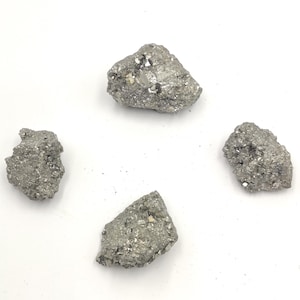 Natural Rough Pyrite Gemstone, Raw Pyrite Cluster - Grade A - Raw Pyrite Stone - Rough Pyrite Crystal - High Quality, A-Grade Pyrite Cluster