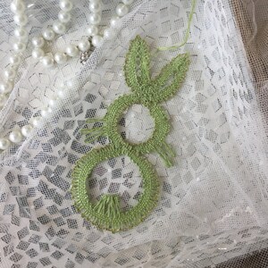 Anhänger*Klöppelspitze*Osterhase*Dekoration*Möbeldeko*Ostern Landhausstil*Vintage*Nostalgie*Vintagemotiv*Fensterdeko*Möbeldeko*Grußkarte