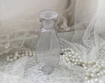Antique Perfume Bottle Art Deco Bottle Perfume Bottle Glass Bottle Vintage Boudoir Decoration CoeursDeCaschel Brocante Gift