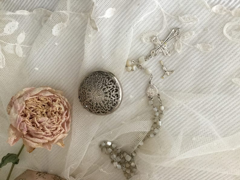 Vintage Rosary & Box 800 Silver Communion Confirmation CoeursDeCaschel Mother's Day Spring Brocante Vintage Edwardian Style Prayer Chain image 6
