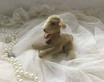 Vintage- Steiff- Lamb- Tagged- 1950- Collector- Gift- Unique
