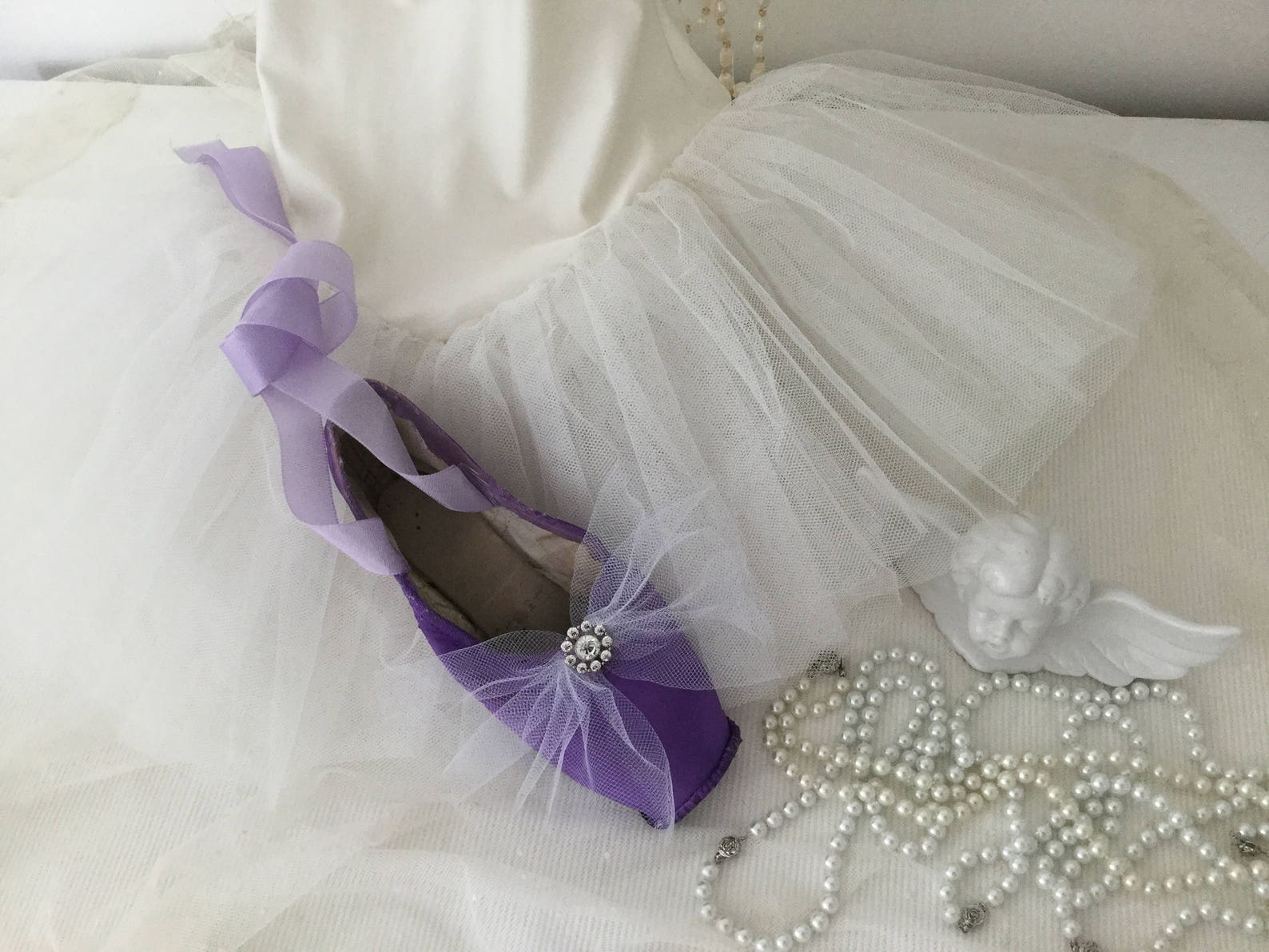 vintage ballet shoe lace shoe brocante rhinestones tulle edwardian style viktorian style coeursdecaschel