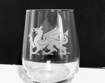 Welsh Dragon Engraved Stemless Wine Glass Gift