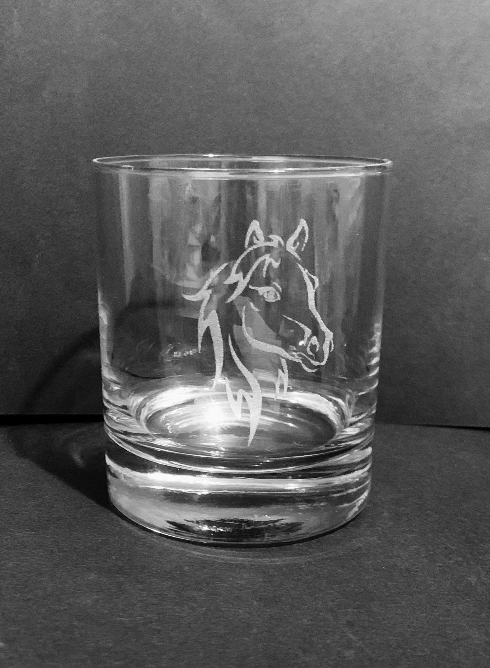 Animo Glass 'At The Races' Engraved Horse Whisky Glass - 300ml - Gift Boxed