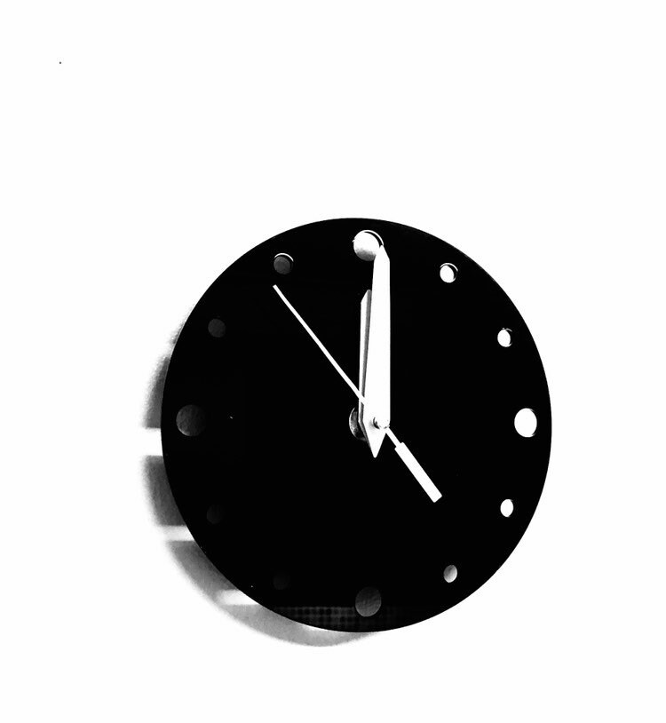 Small Round Wall Clock In Black Small Round Wall Clock In Black, Small Round Wall Clock