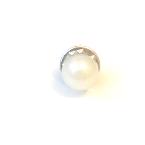 Faux Pearl Round Modesty Pin Badge Brooch Button 10mm