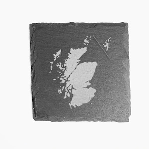 Dessous de verre rustiques en ardoise gravés au laser avec carte de l'Ecosse
