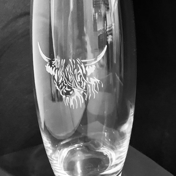 Glass Vase Engraved With Highland Cow Gift Tall Vase 26cm