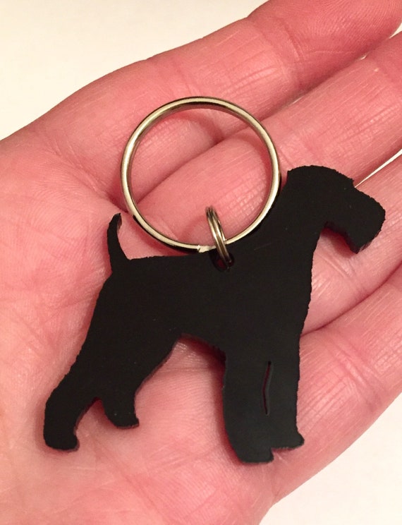Airedale Terrier Image Black Leather Keyring in Gift Box