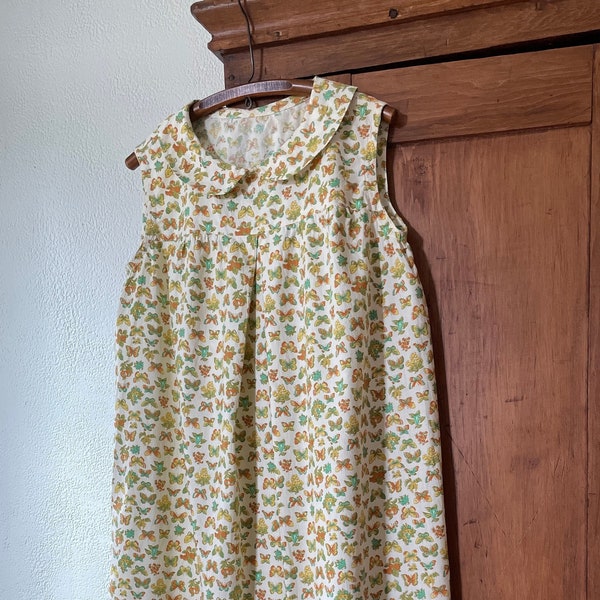 Vintage 1960s Butterfly Smock Dress Peter Pan Collar Sleeveless Flowers Fruit