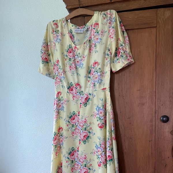 Vintage 1990s Does 1940s Yellow Floral Dress Cold Rayon Side Button