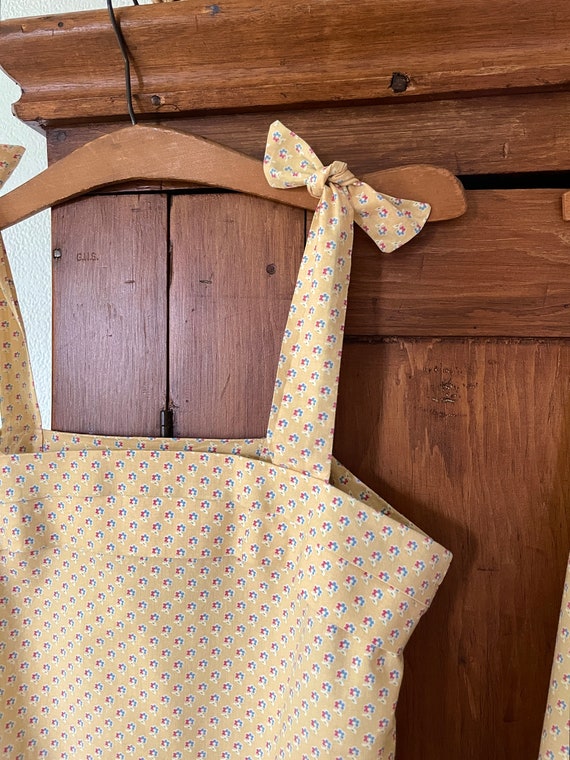 Vintage 1970s Calico Prairie Set Butter Yellow Fl… - image 4