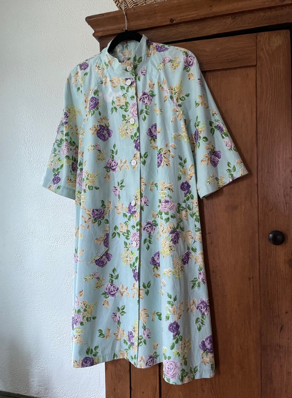 Vintage 1940s Blue Floral Smock Top Dress Pockets… - image 1