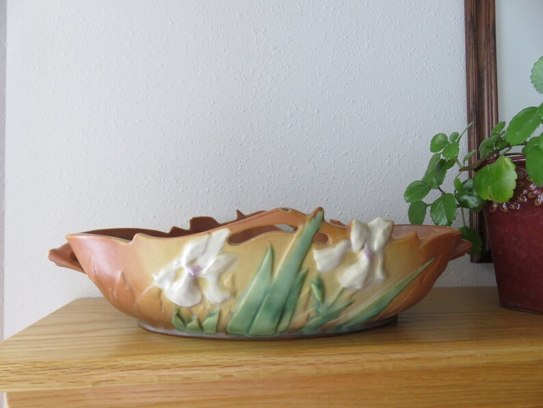 Roseville Pottery 363 12 Iris Console Bowl