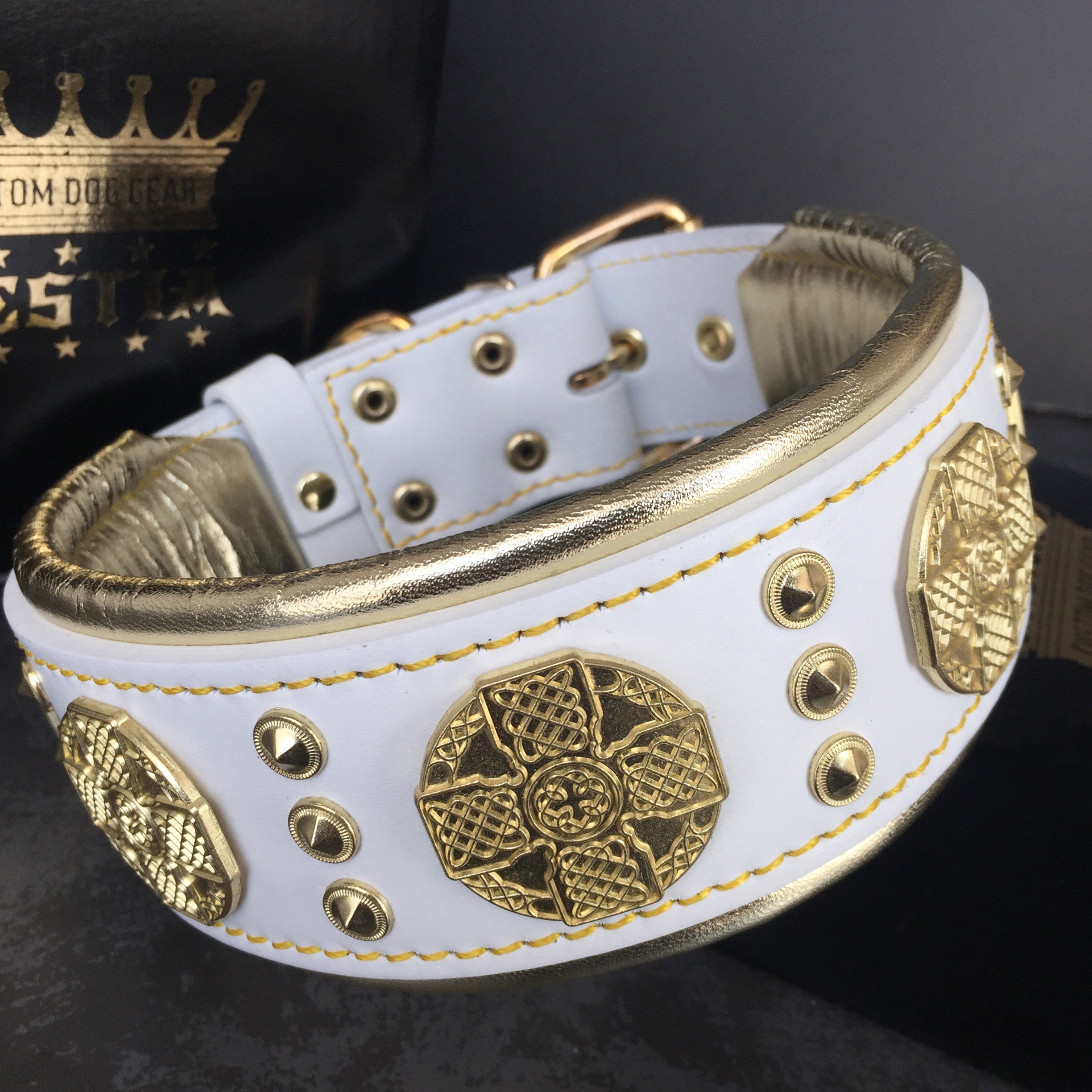 Bestia Maximus Leather Dog Collar, Wide Padded Collar With Brass Rivets