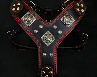 Bestia™ genuine leather &quot;Eros&quot; harness. Old silver rivet design. Soft padded with leather on the chest plate. Unique design and quality!