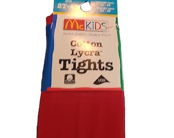Könnte beinhalten: Ein Paar einfarbige rote Baumwoll-Lycra-Strumpfhosen in Originalverpackung. Die Verpackung zeigt das McKIDS-Logo, den Text Cotton Lycra Tights und Größenangaben für 2T-4T. Die Oberseite der Karte ist blau, grün und rot mit einem Aufhängeloch.