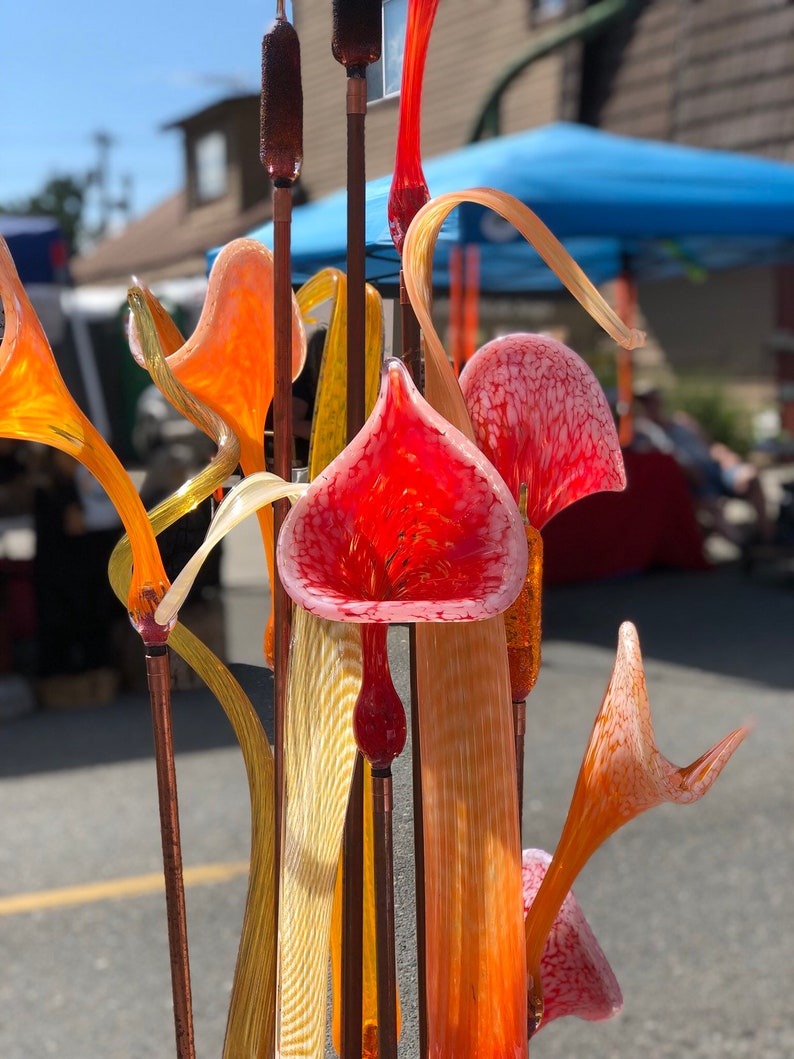 Yard Art Glass Yard Art Blown Glass Lilies Etsy