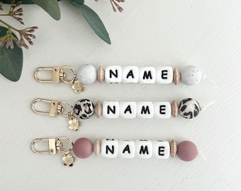 Personalized Keychain - Keychains with Name - Name Keychain - Backpack Tag - Beaded Keychain - Custom Name Keychain - Diaper Bag Tag