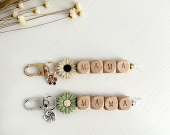 Mama Keychain  - Gift for New Mom - Baby Shower Gift - Gift for Mom - Keychain Charm - New Mom Gift Ideas - Mom Keychains - Keychain for Mom