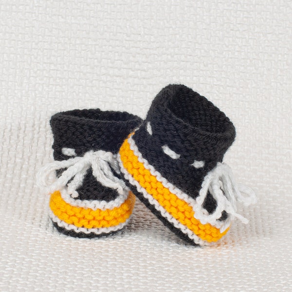 Boston Bruins Inspired Baby Boots-Knitted Baby Booties-Hockey Baby Boots -Boston Bruins Baby -Baby Gift Idea- Pregnancy Announcement