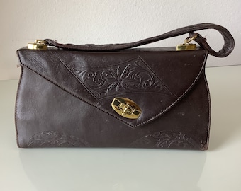 Vintage leather handbag