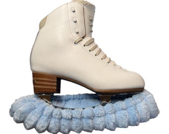 Baby Blue Puffy Soakers, Soft Skate Guard, faux fur
