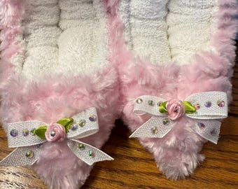 Furry Pink with bows Puffy Soakers Soft Skate Guards